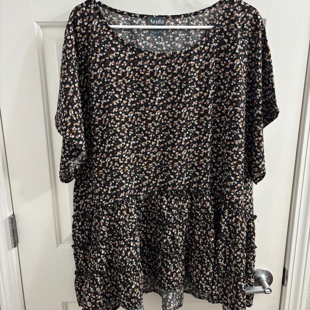 Arula Black and Brown Floral Tiered Blouse Size B